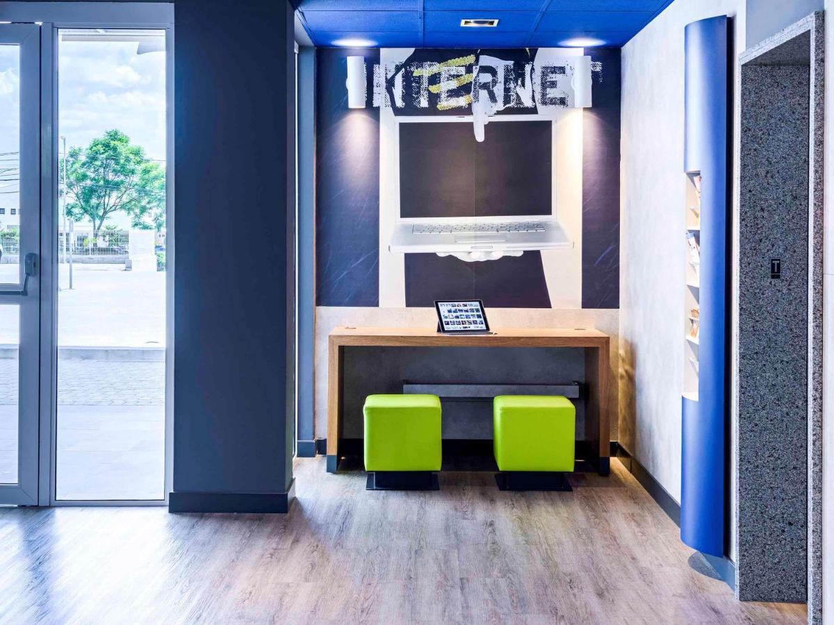 Ibis Budget Curitiba Aeroporto Sao Jose dos Pinhais Exterior photo